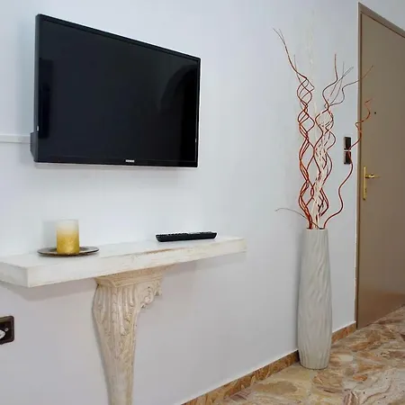 Grandma'S Elegant Apartment In Naxos Town Naxos City Exterior photo